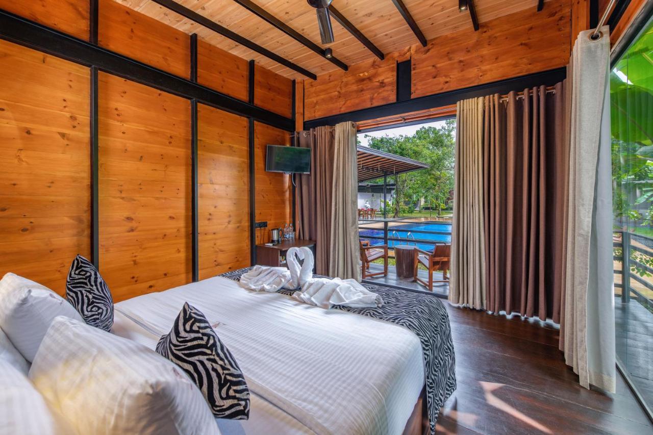 Atha Resort Sigiriya Exterior foto A room at the resort