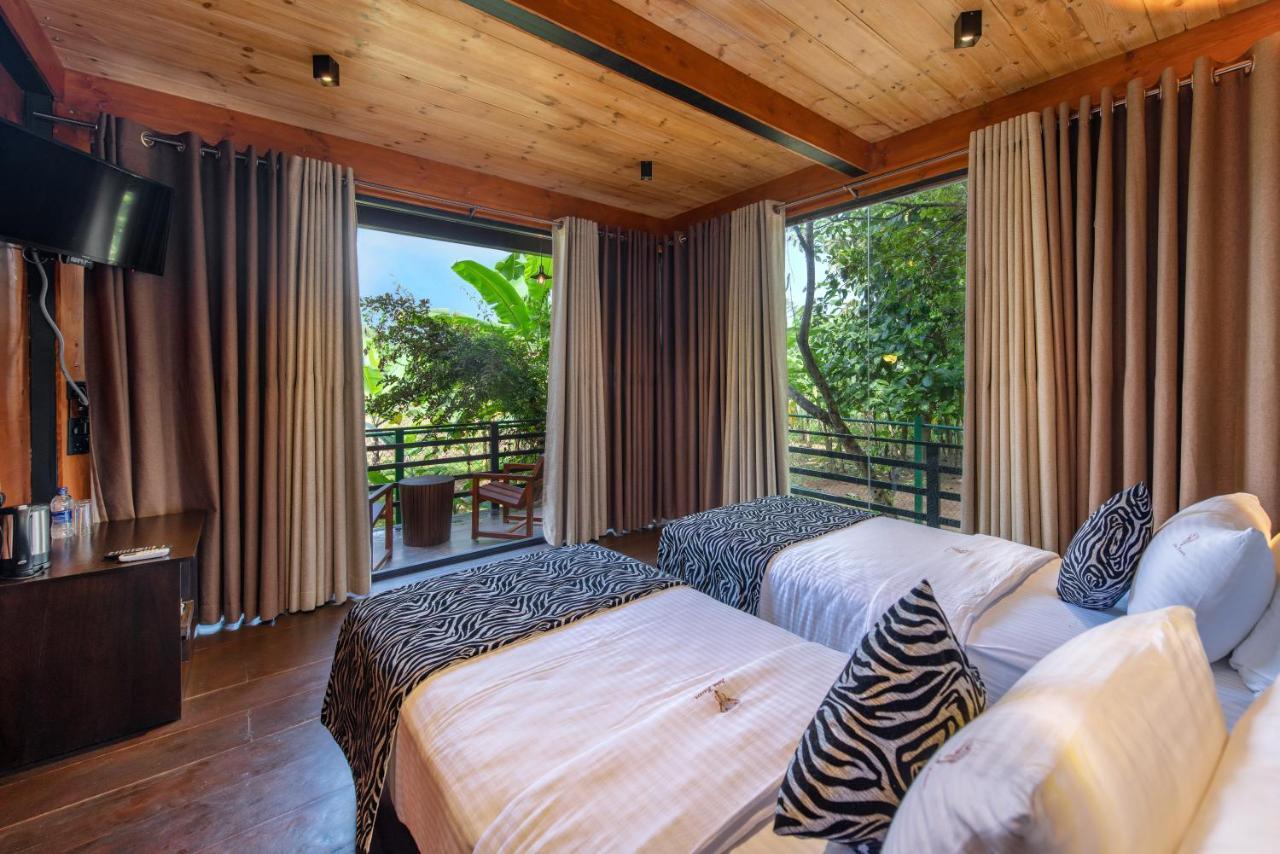 Atha Resort Sigiriya Exterior foto Deluxe Room