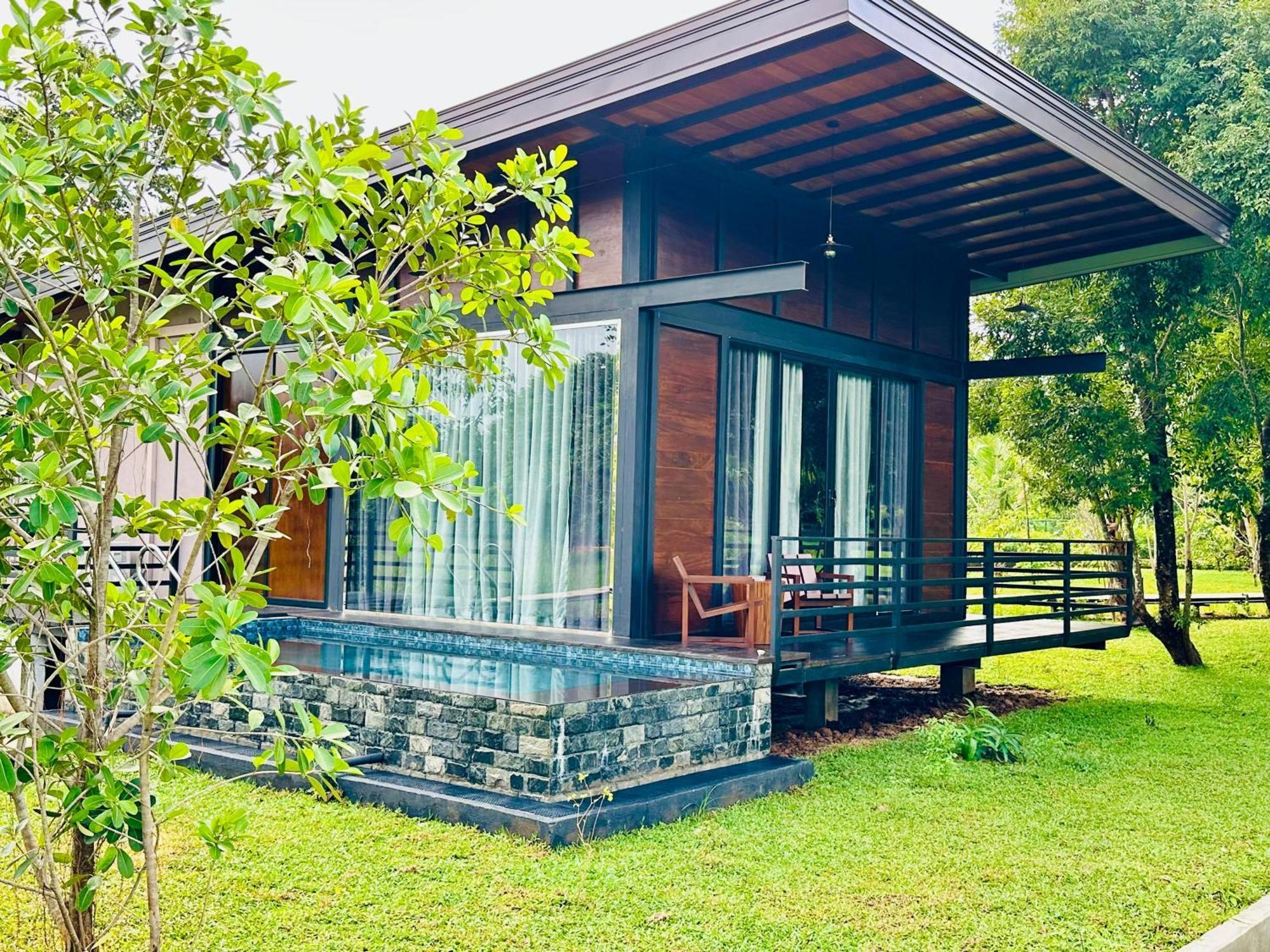 Atha Resort Sigiriya Exterior foto A villa at the resort